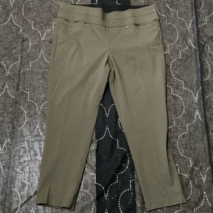 Candies Aubreys pull on